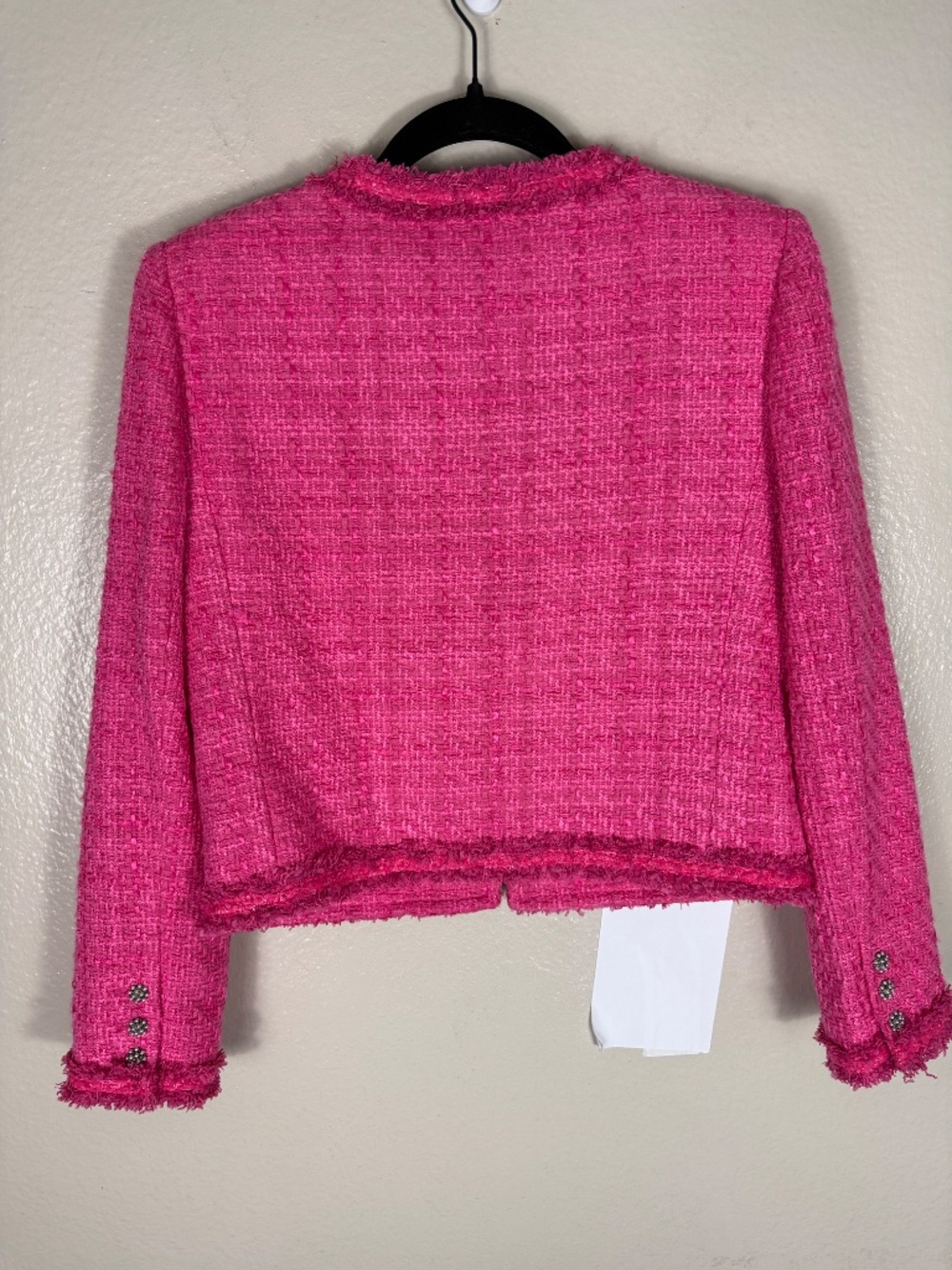 Alice + Olivia Landon Cropped Tweed Jacket In Wild Pink - Picture 7 of 8